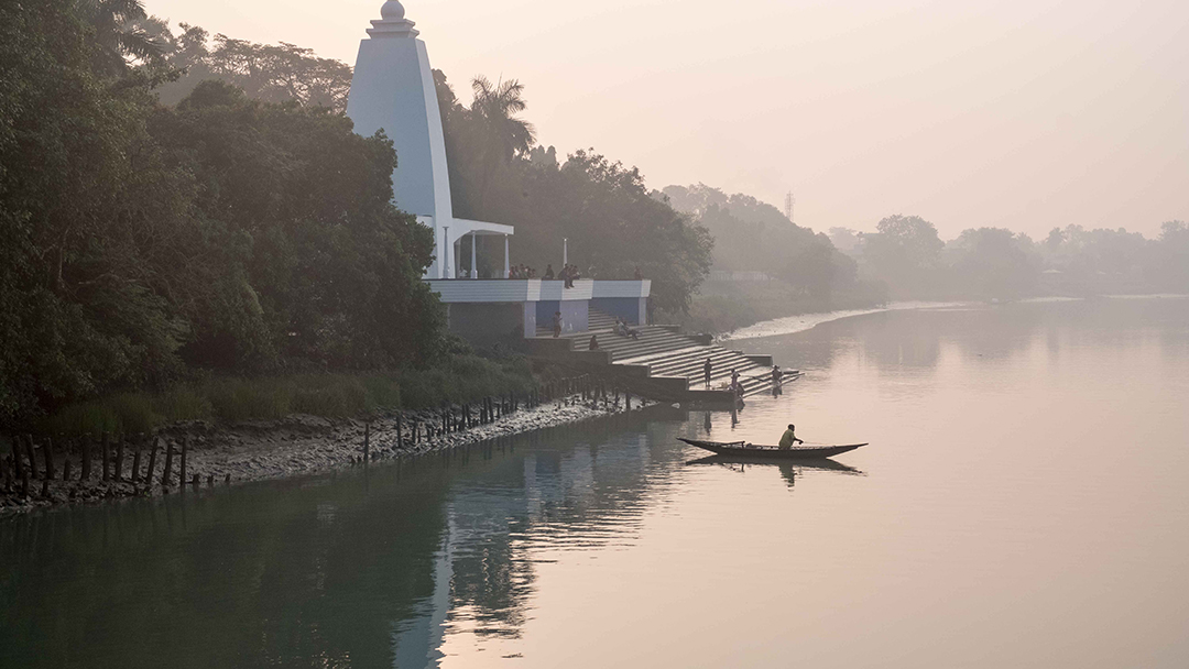 Hooghly at Jorosanko by Mike Johnston